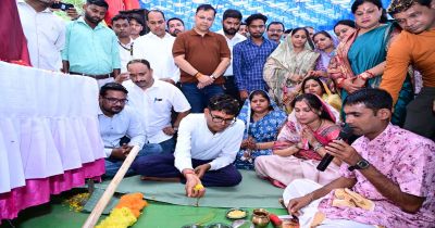 कोड़ातराई में 1.21 करोड़ रुपये की लागत से बनेगा पीएम स्कूल भवन, वित्त मंत्री ओ.पी. चौधरी ने किया भूमिपूजन