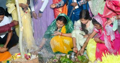 करमा पूजा में शामिल हुईं मंत्री लक्ष्मी राजवाड़े, प्रकृति, संस्कृति और लोकपरंपराओं के संरक्षण का दिया संदेश