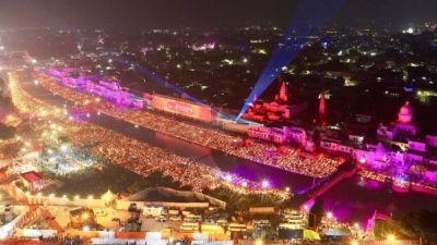 फिर बना वर्ल्ड रिकॉर्ड&hellip; 28 लाख दीयों से जगमग हुई राम नगरी, 500 सालों बाद अयोध्या में भव्य दिवाली