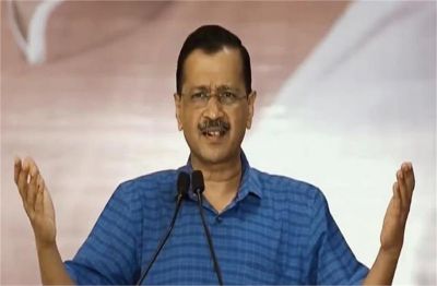 हमें फर्जी केस मे जेल भेजा, नेशनल हेराल्ड केस में गांधी परिवार को क्यों नहीं... कांग्रेस पर जमकर बरसे केजरीवाल