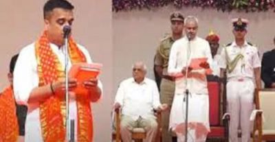 गुजरात में नए कैबिनेट का विस्तार, सभी 26 मंत्रियों ने ली शपथ, हर्ष संघवी बने डिप्टी सीएम