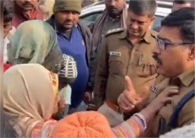 भाजपा नेता की कार से 5 लोग कुचले गए, दो की मौत, गुस्साई महिलाओं ने थाना प्रभारी का कॉलर पकड़ा