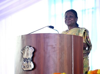 राष्ट्रपति ने देशवासियों को दी होली की शुभकामनाएं, राष्ट्र निर्माण में योगदान देने की अपील