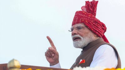 पीएम मोदी की मुफ्त कोचिंग पहल के क्रियान्वयन को लेकर केंद्रीय शिक्षा मंत्री ने समीक्षा बैठक की