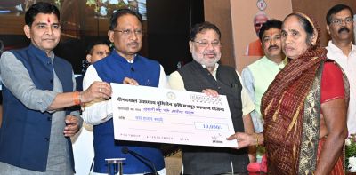 विशेष लेख : सुरक्षा और रोजगार की गारंटी के साथ बढ़ा महिला श्रमिकों का सम्मान