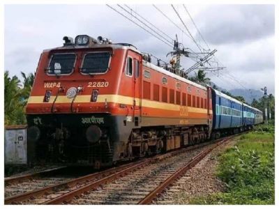 सुनहरा मौका : रेलवे में जून&zwj;ियर इंजीन&zwj;ियर की बंपर वैकेंसी, 7951 पदों पर ये लोग कर सकते हैं अप्&zwj;लाई